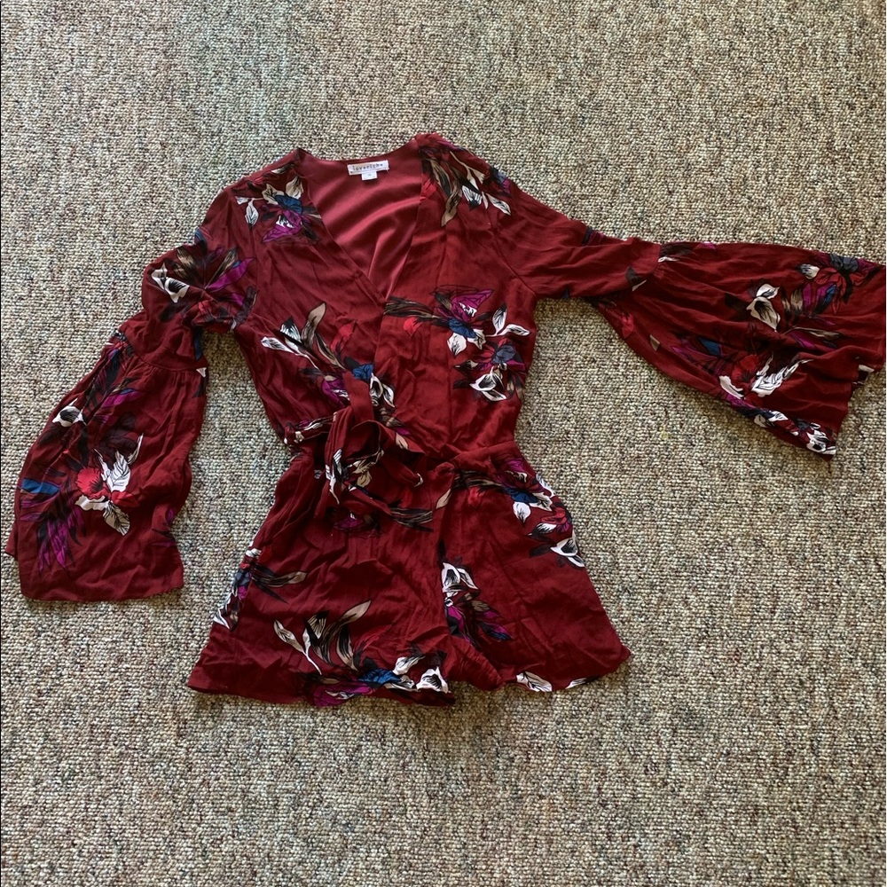 Burgundy floral print log sleeved romper size Med